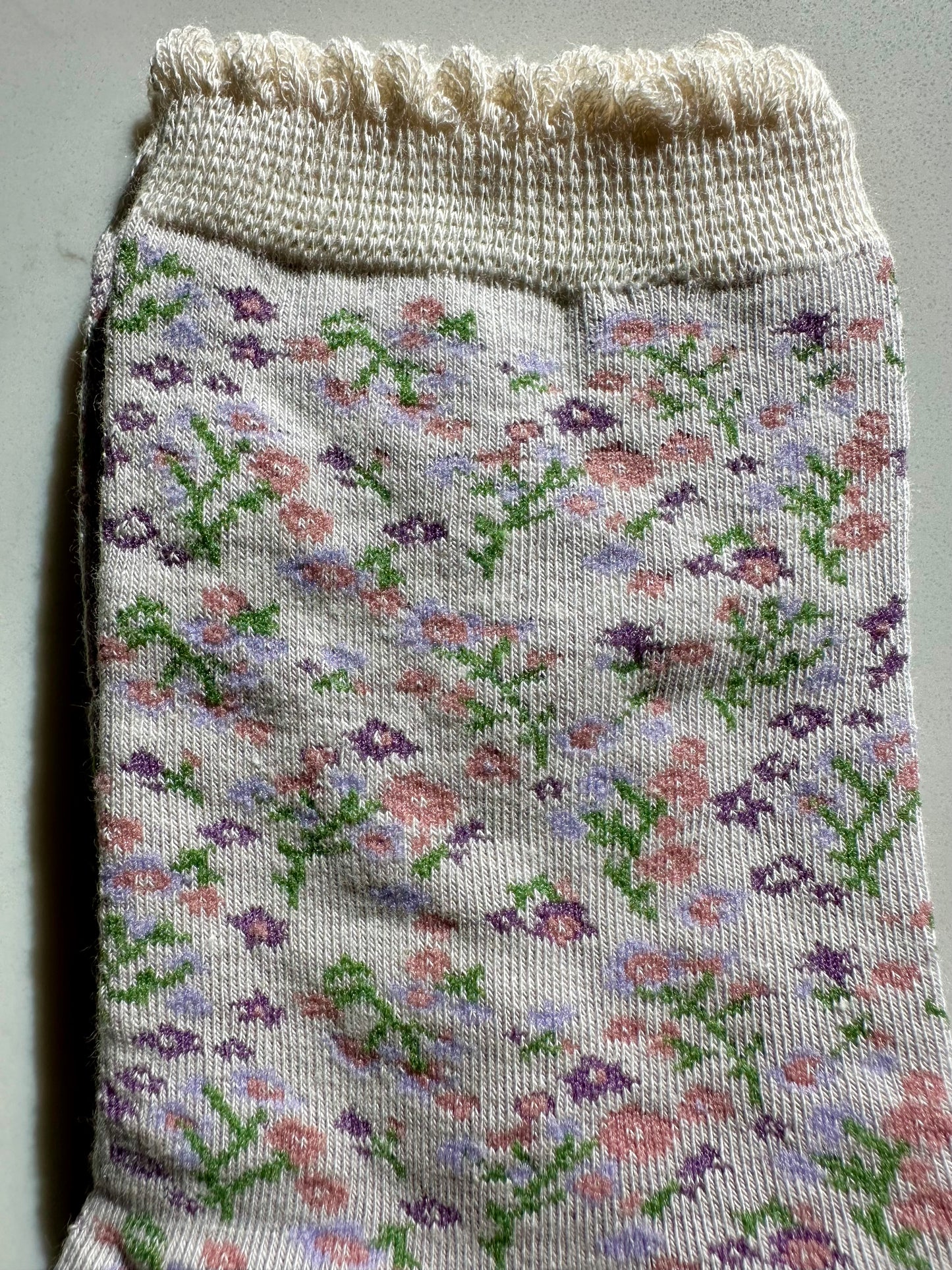 Darlin’ Flower Ruffle Socks