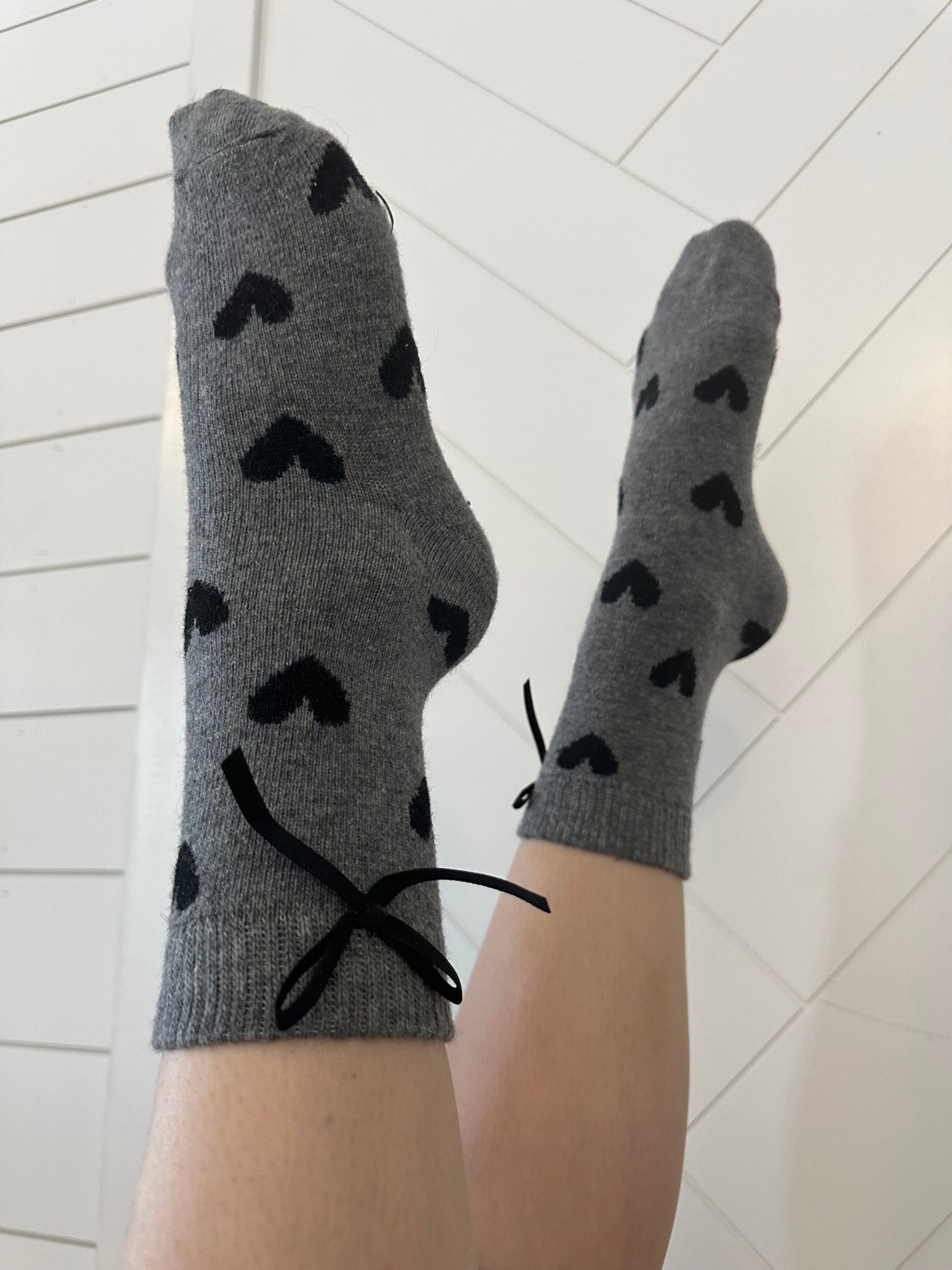 Bow-Tied Black Hearts